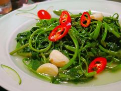 -Lam Vien Restaurant