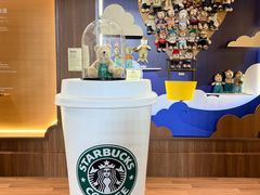 -星巴克(上海长宁来福士1F店)