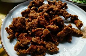 Fried Old Huang County Meat