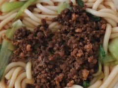 -丽虹云南过桥米线(兴工街店)