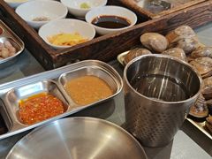 -围炉肉舍•炭烤活鳗•丹东海鲜烤肉(步行街店)