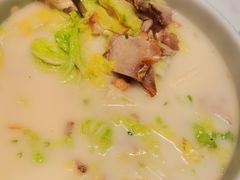 -梅飞酒家(名辉豪庭店)