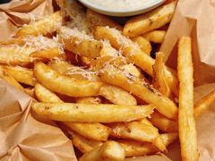 -LES ELITES 英集荟(南京西路店)