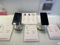 -中国移动周家嘴路营业厅-地上停车场