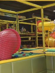 -蹦蹦跳跳(新奥购物中心店)