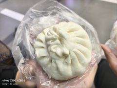 -白玉兰食品(中山公园龙之梦店)
