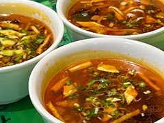 一口香-令氏家外家周秦食府(高新店)