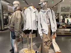 -URBAN REVIVO(七宝领展广场店)