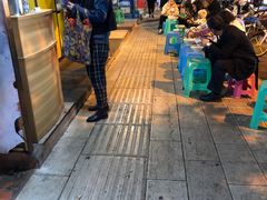 -文山荷鲜居(翠湖店)