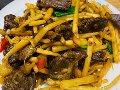 酸笋牛肉-牛八宝桂林米粉(八里庄店)