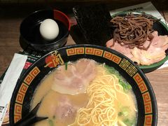 -一兰拉面(新宿中央东口店)