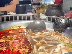 -辣伍鲜毛肚老火锅(元一店)