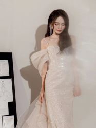 -Lady  Jane高端婚纱礼服馆
