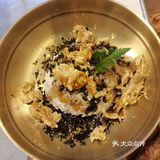 打卡网红地劳春先森