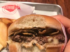 -FATBURGER 特富客汉堡(外交公寓店)