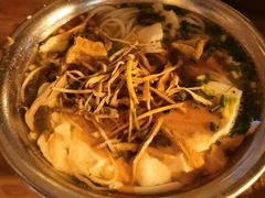 -老五鸡丝豆花面粉(瑞金北路68号院店)