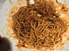 -初蓉丨遇见新川菜(亲贤街荣耀店)