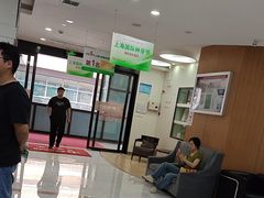 -雅悦齿科(顾村公园店)