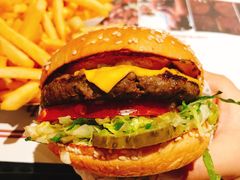 火烧牛肉特堡-The Habit Burger Grill 哈比特汉堡(复兴soho店)