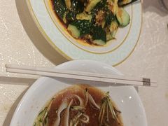 -新粤新疆菜清真餐厅(拱北店)