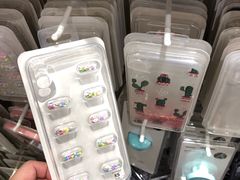 -名创优品(海珠乐峰广场店)
