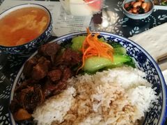 -蜗牛小馆醉乡民谣云南菜(惠新西里店)