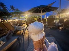 -Sunset Bar(丹绒亚路香格里拉店)