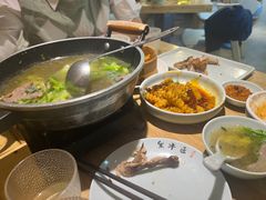 -全牛匠·乐山跷脚牛肉(新中关店)