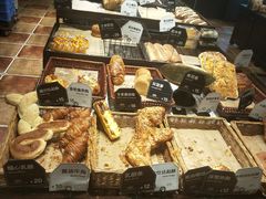 -红跑车蛋糕世界(清江路店)