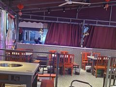 -钢管厂五区小郡肝串串香(蜀都万达店)