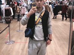 -优衣库(红谷滩万达店)