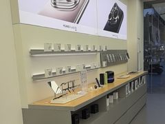 -华为授权体验店(华强北电子广场)