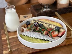 -Mark&Mars Restaurant