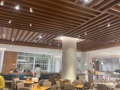 -亚特兰蒂斯-番红花海鲜自助餐厅·鲜活海鲜·小火锅