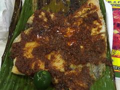 -纽顿熟食中心
