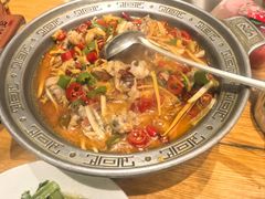 -龚兴城鱼羊吉·家传湖北菜(苗栗路总店)