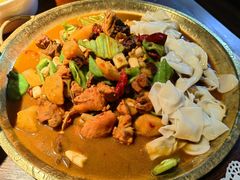 新疆大盘鸡-楼兰新疆主题餐厅(悠方店)