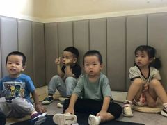 -哈奋儿童科技营乐高托班机器人(闲林校区)