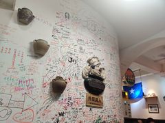 -Tony's House