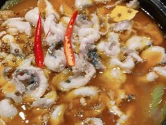 椒麻黑鱼煲-越城记黑鱼煲(万达店)