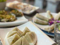 -墨脱石锅椰子鸡•香草鸭•东山羊(大东海店)