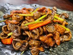 干口蘑炒牛柳-茶叁酒肆·楚味江湖(菱角湖店)