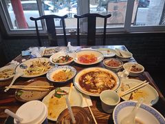 -蓝田九大碗民俗食府(蓝田店)