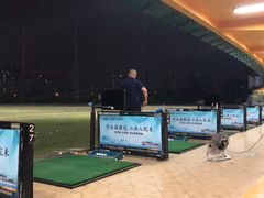 -广州冠景高尔夫练习场