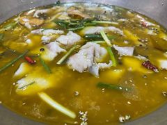 激情椒麻鱼-八张桌子(老店)
