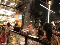 大堂-捞王锅物料理(上海世茂广场店)