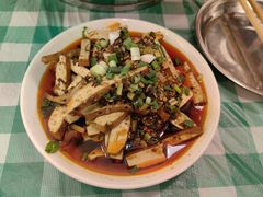 -鸿顺老铁锅美蛙鱼府(解放碑店)