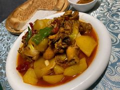 新疆大盘鸡-巴扎美食·新疆菜·西域歌舞表演餐厅(新疆大厦店)