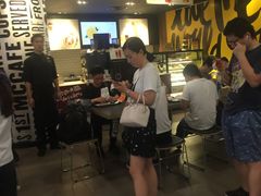 -麦当劳(中山公园龙之梦店)