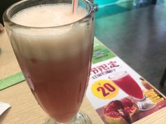 红宝石榴汁-佰搭果·广式茶餐厅(西华路店)